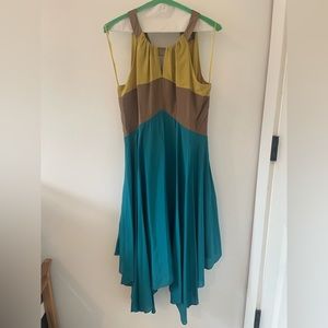 VINCE CAMUTO woman’s halter color block asymmetric hem dress size 2 teal lime
